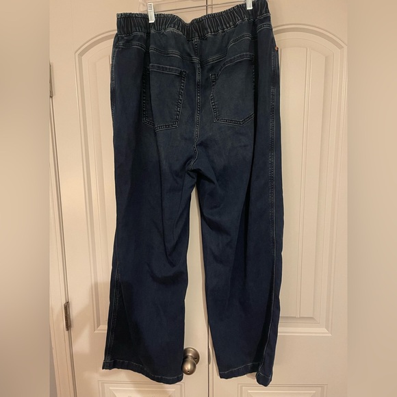 Lane Bryant Navy Wide-Leg Pants Sz 18 Elastic Waist - Picture 2 of 6